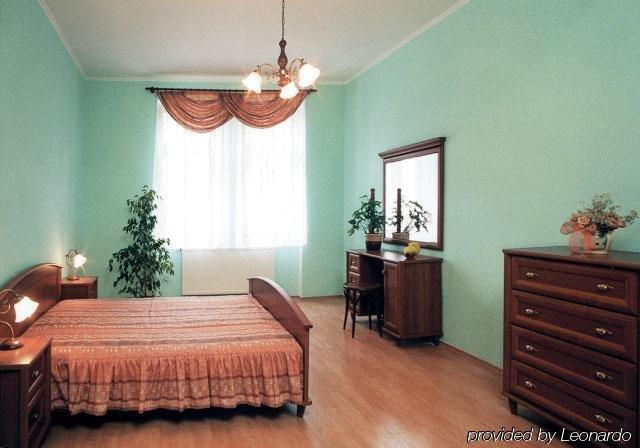Hotel Derby Κάρλοβι Βάρι Εξωτερικό φωτογραφία